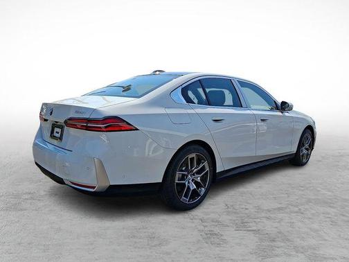 2026 BMW 530 i xDrive