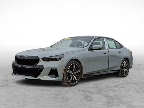 Brooklyn Grey Metallic 2026 BMW 540 xDrive