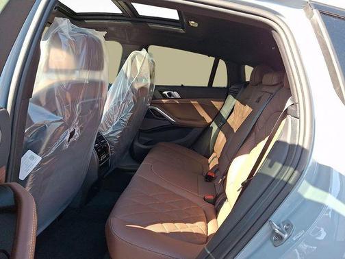 Brooklyn Grey Metallic 2026 BMW X6 xDrive40i