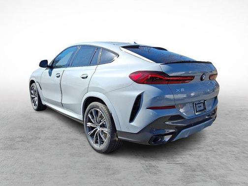 Brooklyn Grey Metallic 2026 BMW X6 xDrive40i
