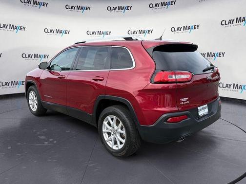 Deep Cherry Red Crystal Pearlcoat 2015 Jeep Cherokee Latitude