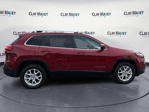 Deep Cherry Red Crystal Pearlcoat 2015 Jeep Cherokee Latitude