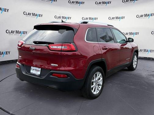 Deep Cherry Red Crystal Pearlcoat 2015 Jeep Cherokee Latitude