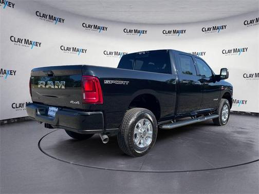 2025 RAM 2500 Big Horn Crew Cab 4x4 6'4' Box