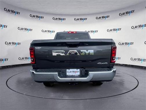 2025 RAM 2500 Tradesman Crew Cab 4x4 6'4' Box