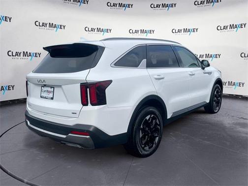 2024 Kia Sorento S