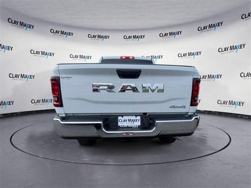 2025 RAM 2500 Tradesman Crew Cab 4x4 6'4' Box