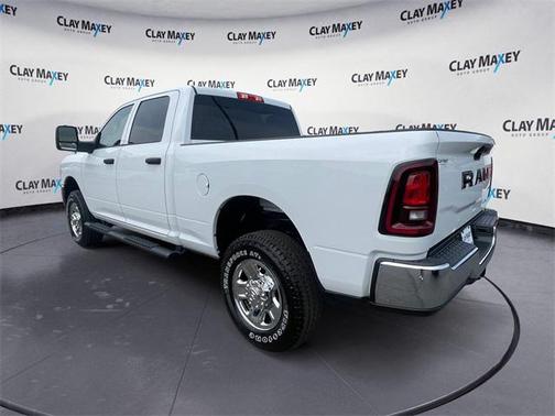 2025 RAM 2500 Tradesman Crew Cab 4x4 6'4' Box