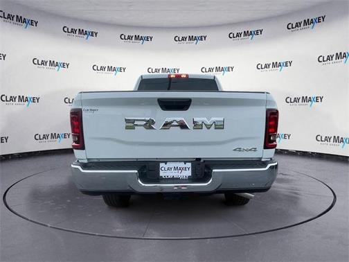 2025 RAM 2500 Tradesman Crew Cab 4x4 6'4' Box