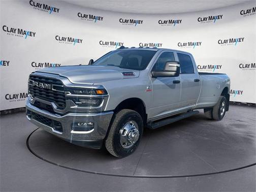 2026 RAM 3500 Tradesman Crew Cab 4x4 8' Box