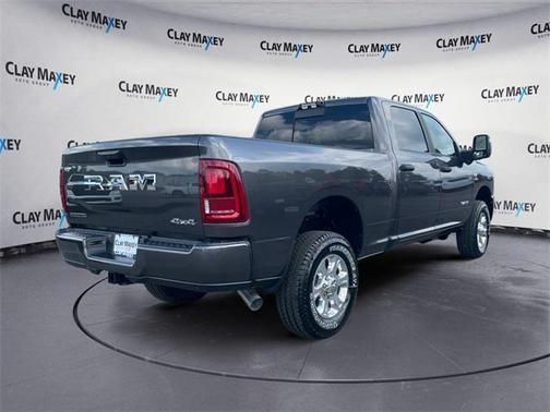 2025 RAM 2500 Big Horn Crew Cab 4x4 6'4' Box