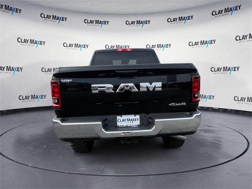 2025 RAM 2500 Tradesman Crew Cab 4x4 6'4' Box