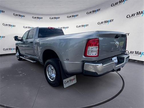 2024 RAM 3500 Big Horn Crew Cab 4x4 8' Box