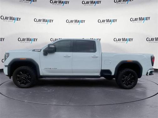 2025 GMC Sierra 2500 AT4