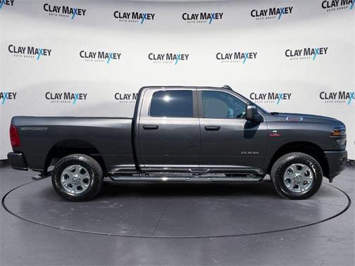 2025 RAM 2500 Big Horn Crew Cab 4x4 6'4' Box