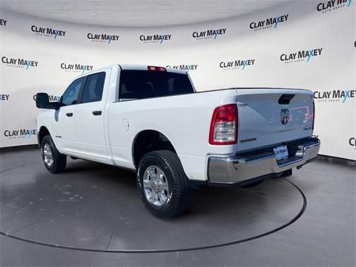 2023 RAM 2500 Big Horn Crew Cab 4x4 6'4' Box