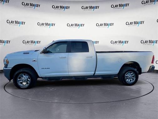 2022 RAM 3500 Big Horn Crew Cab 4x4 8' Box