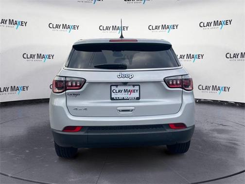 2024 Jeep Compass Sport