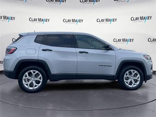 2024 Jeep Compass Sport