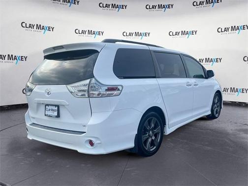 2017 Toyota Sienna SE