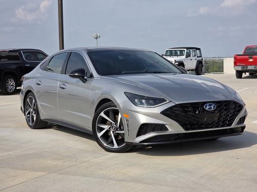 2022 Hyundai SONATA SEL Plus