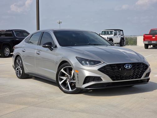 2022 Hyundai SONATA SEL Plus