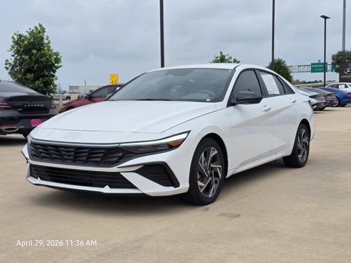 White 2025 Hyundai ELANTRA SEL Sport