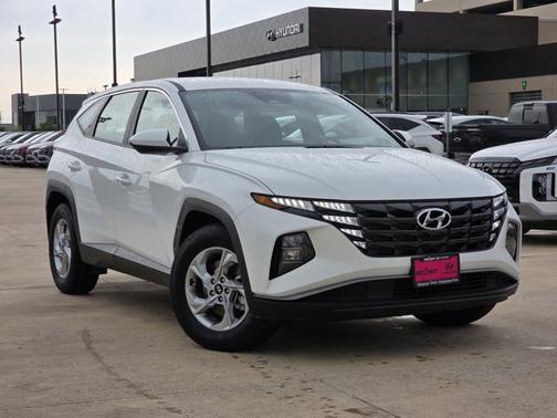 2024 Hyundai TUCSON SE