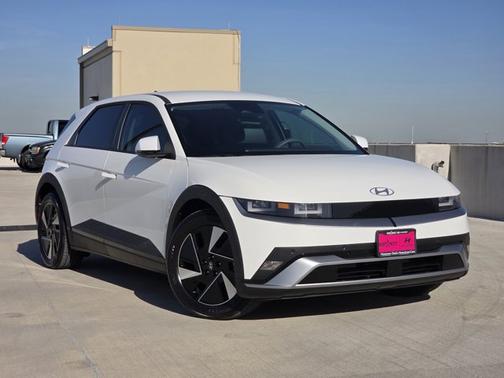 2025 Hyundai IONIQ 5 SE