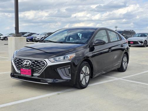 2022 Hyundai IONIQ Hybrid Blue