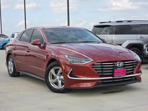 2023 Hyundai SONATA SE