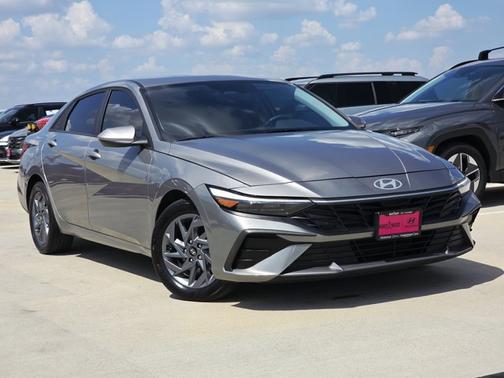 Gray 2024 Hyundai ELANTRA SEL