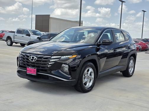 2024 Hyundai TUCSON SE