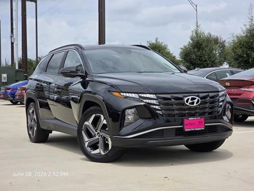 Black 2024 Hyundai TUCSON SEL