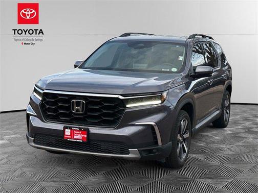 Modern Steel Metallic 2025 Honda Pilot Touring 8-Passenger