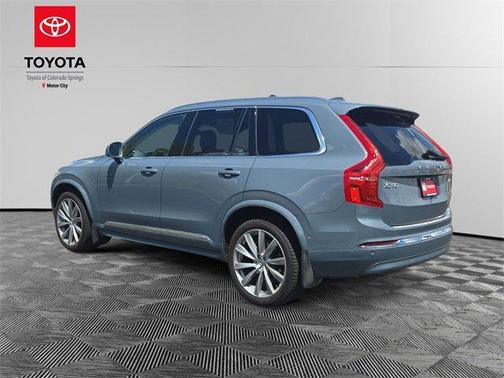 2023 Volvo XC90 B6 Ultimate 7-Seater