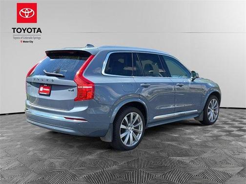 2023 Volvo XC90 B6 Ultimate 7-Seater