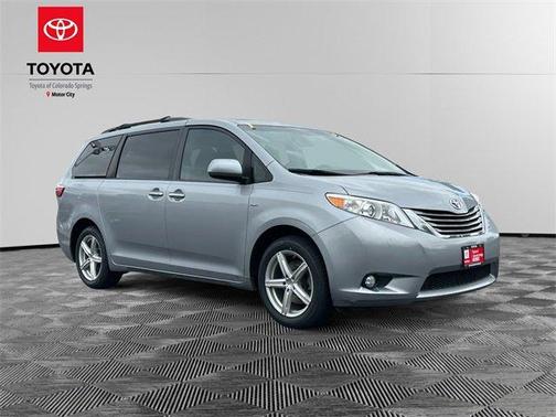 2016 Toyota Sienna XLE Premium