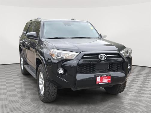Midnight Black Metallic 2021 Toyota 4Runner SR5