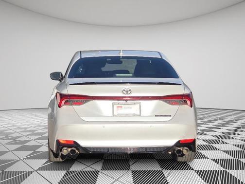 2019 Toyota Avalon Touring
