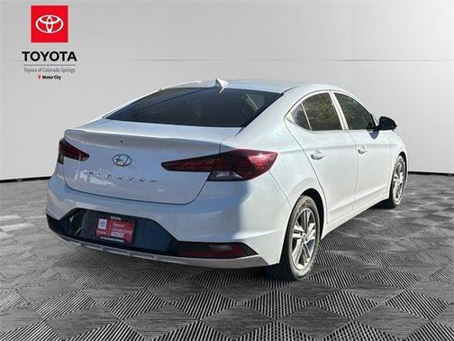 2019 Hyundai ELANTRA SEL