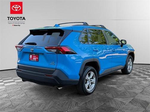 2021 Toyota RAV4 Hybrid LE