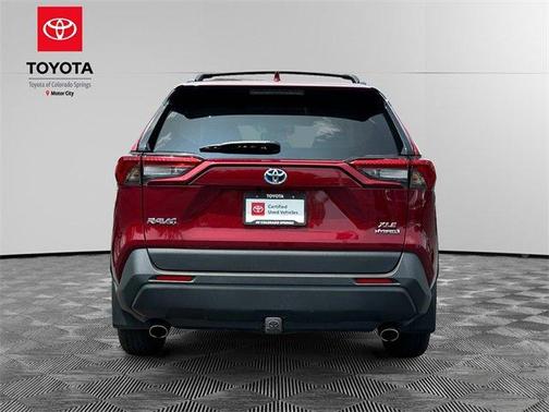 2022 Toyota RAV4 Hybrid XLE