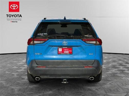 2020 Toyota RAV4 XLE