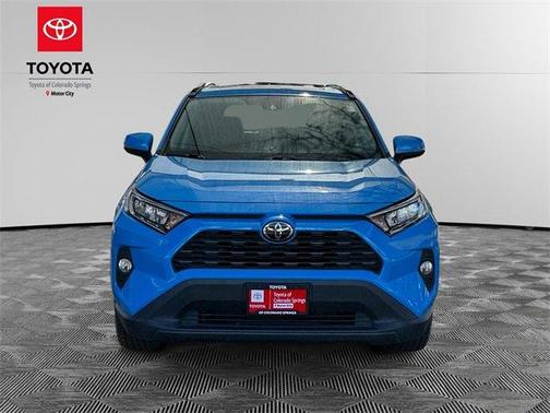 2020 Toyota RAV4 XLE