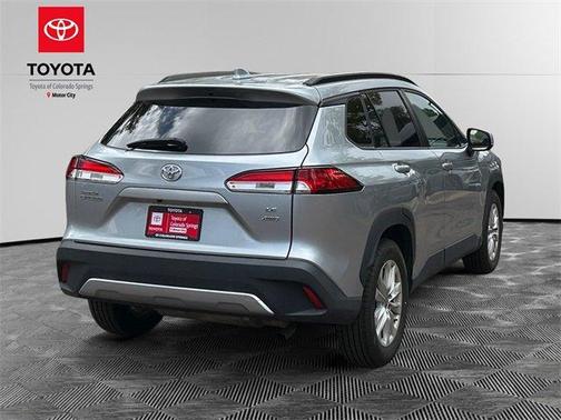 2022 Toyota Corolla Cross LE