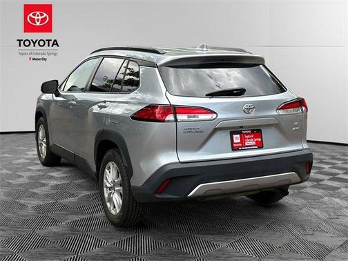 2022 Toyota Corolla Cross LE