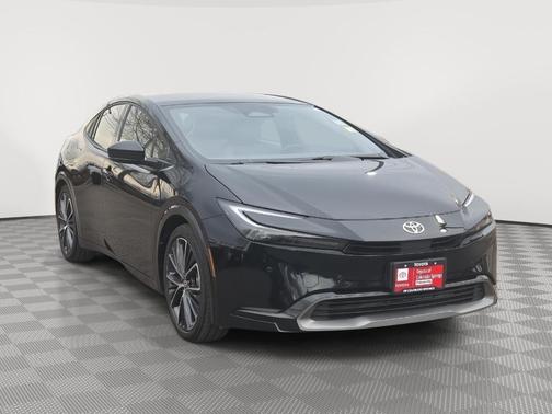 2024 Toyota Prius XLE