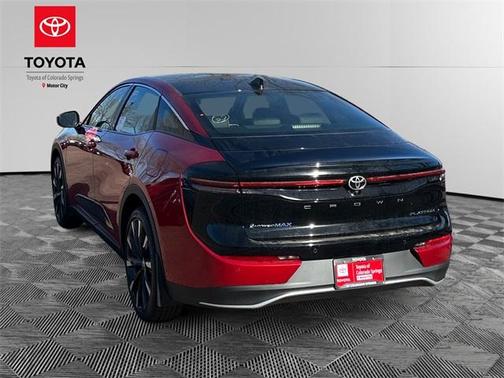 2026 Toyota Crown Platinum