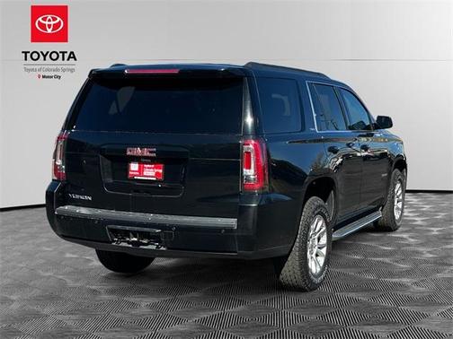 2016 GMC Yukon SLT